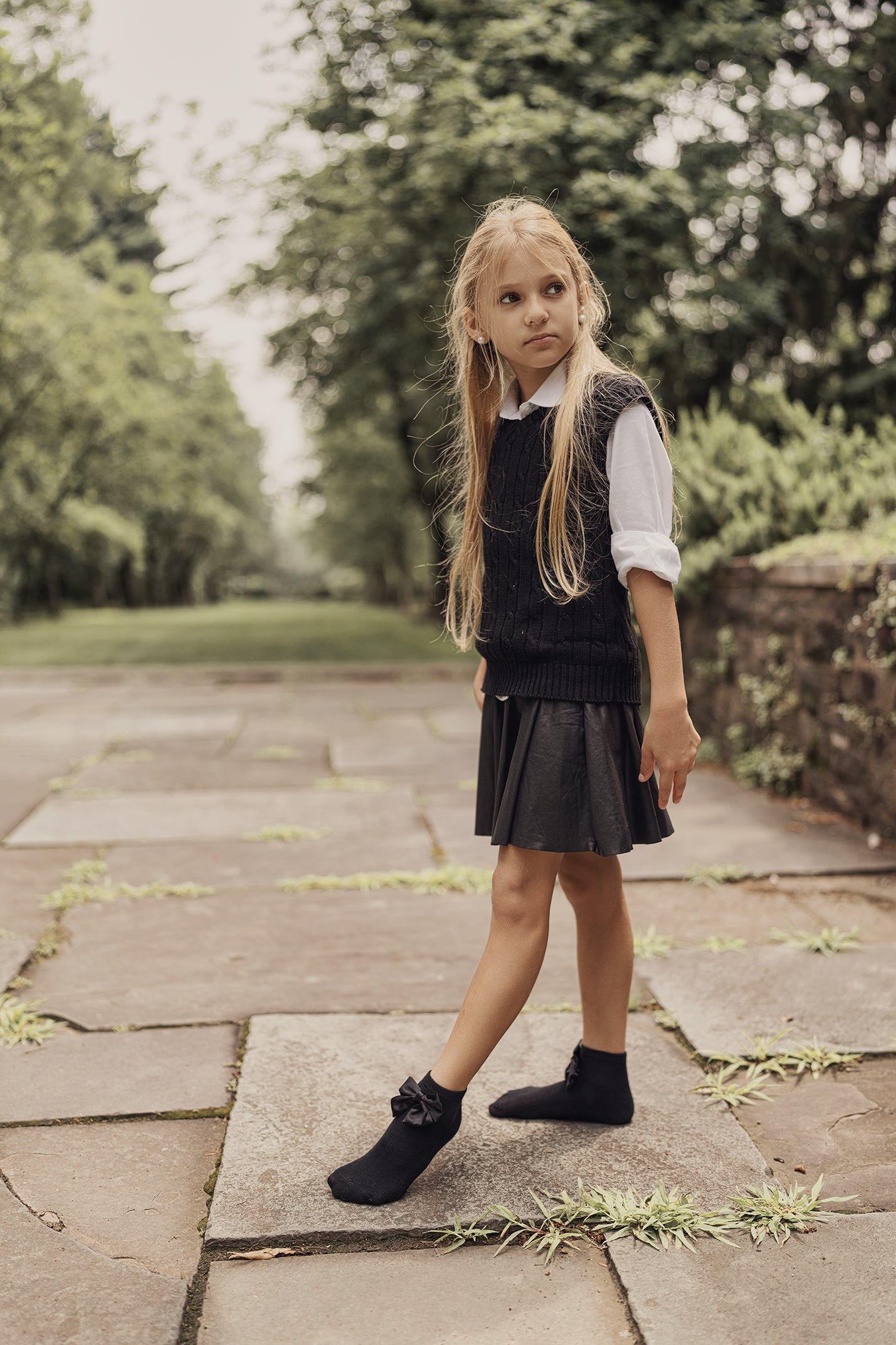 Satin Bow Knee