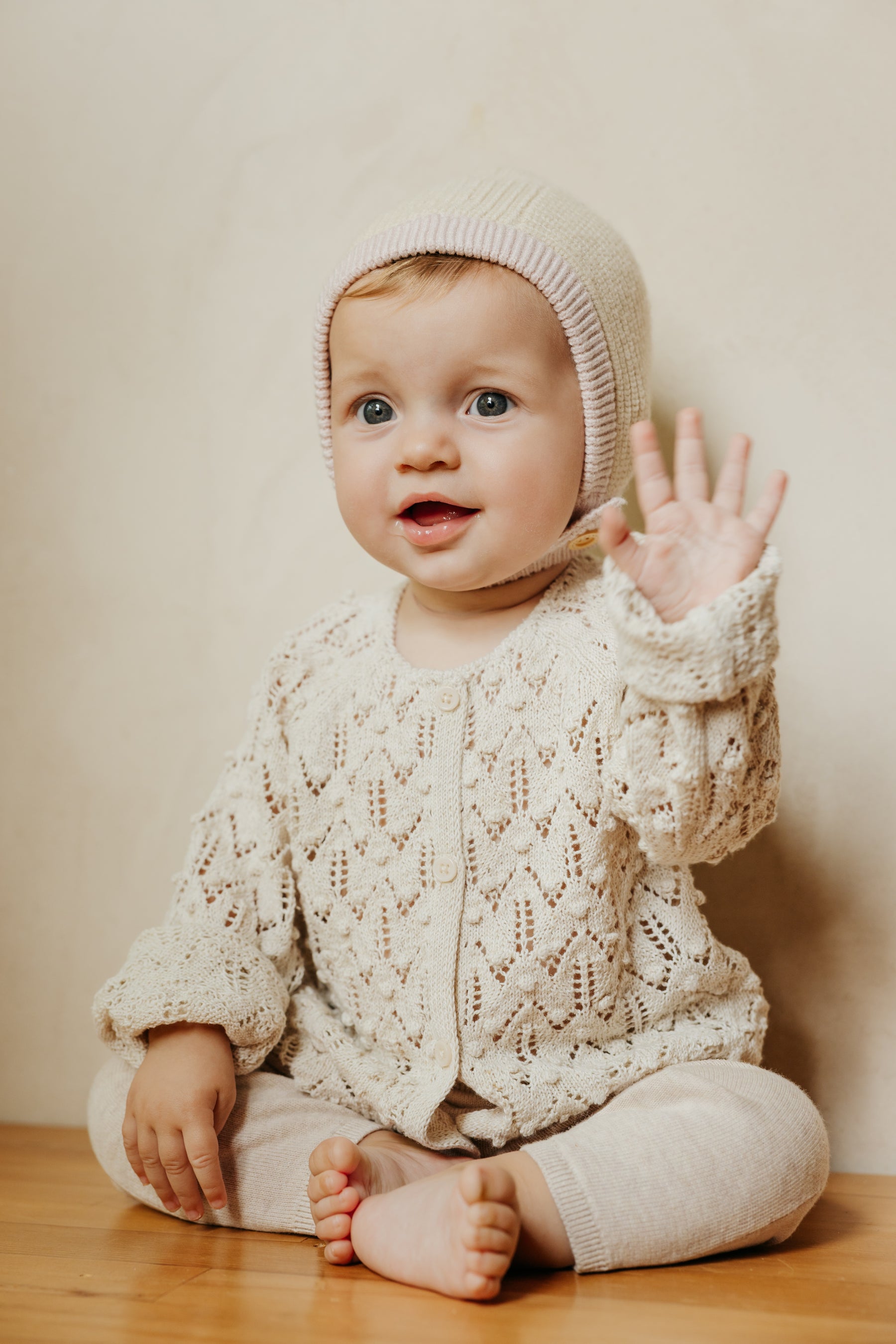 Contrast Bonnet