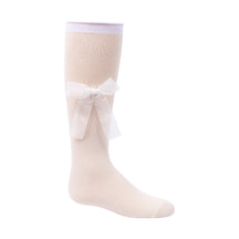 Sheer Bow Knee