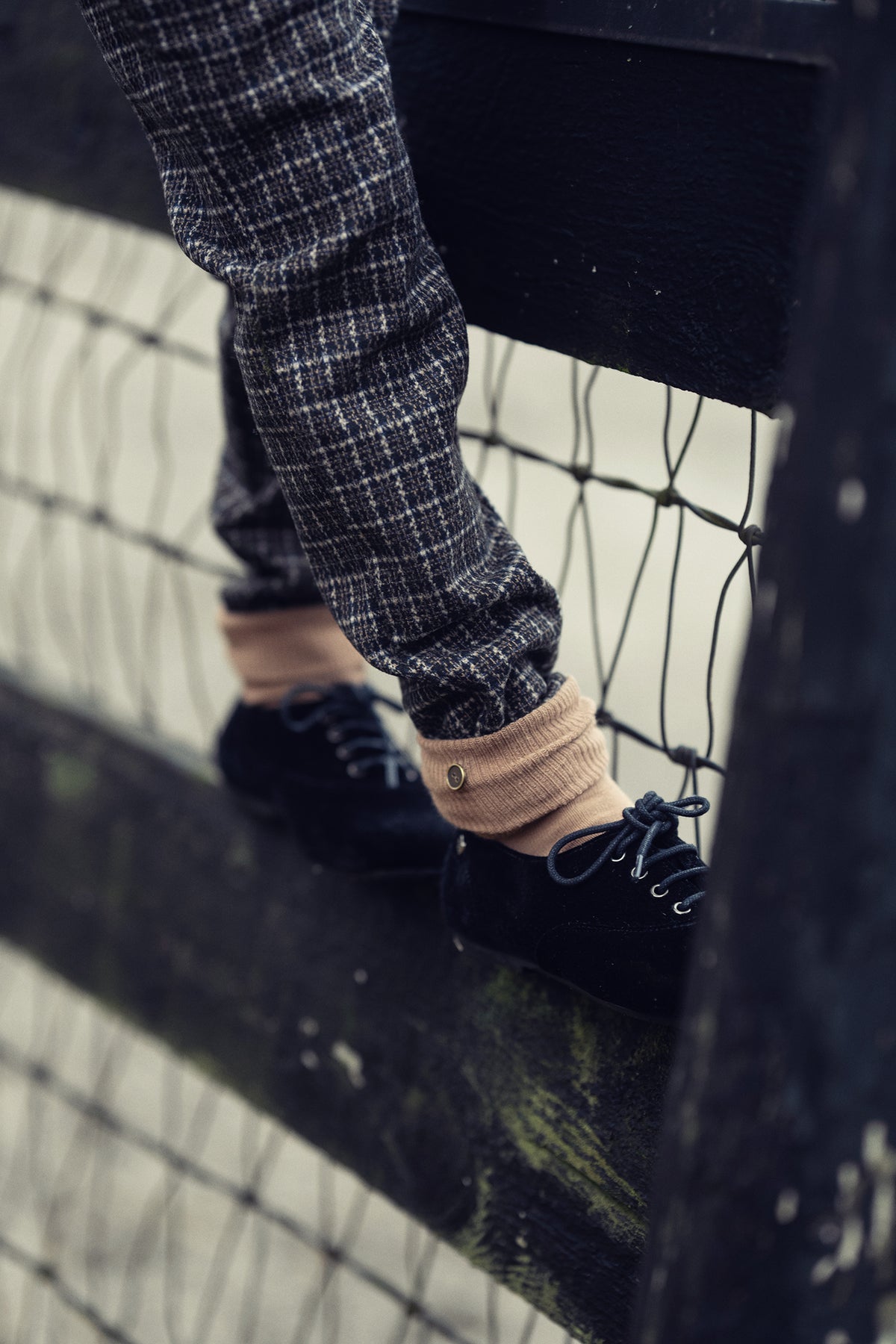 Button Cuff Crew